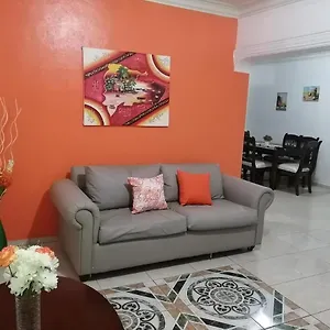 Apartamento Isabelita Los Tres Ojos Este
